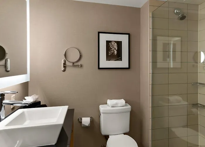 Hotel Cambria - Polaris 4*