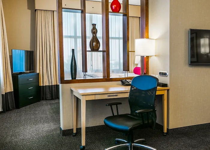 Hotel Cambria - Polaris 4*