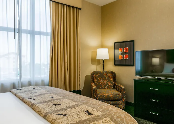 Cambria - Polaris Hotel